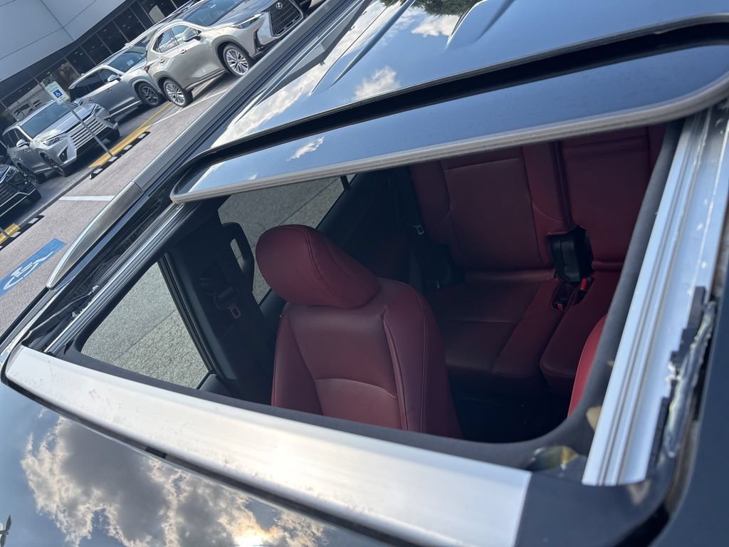 Certified 2023 Lexus GX 460 Premium w/ Premium Package AWD/4WD image 9