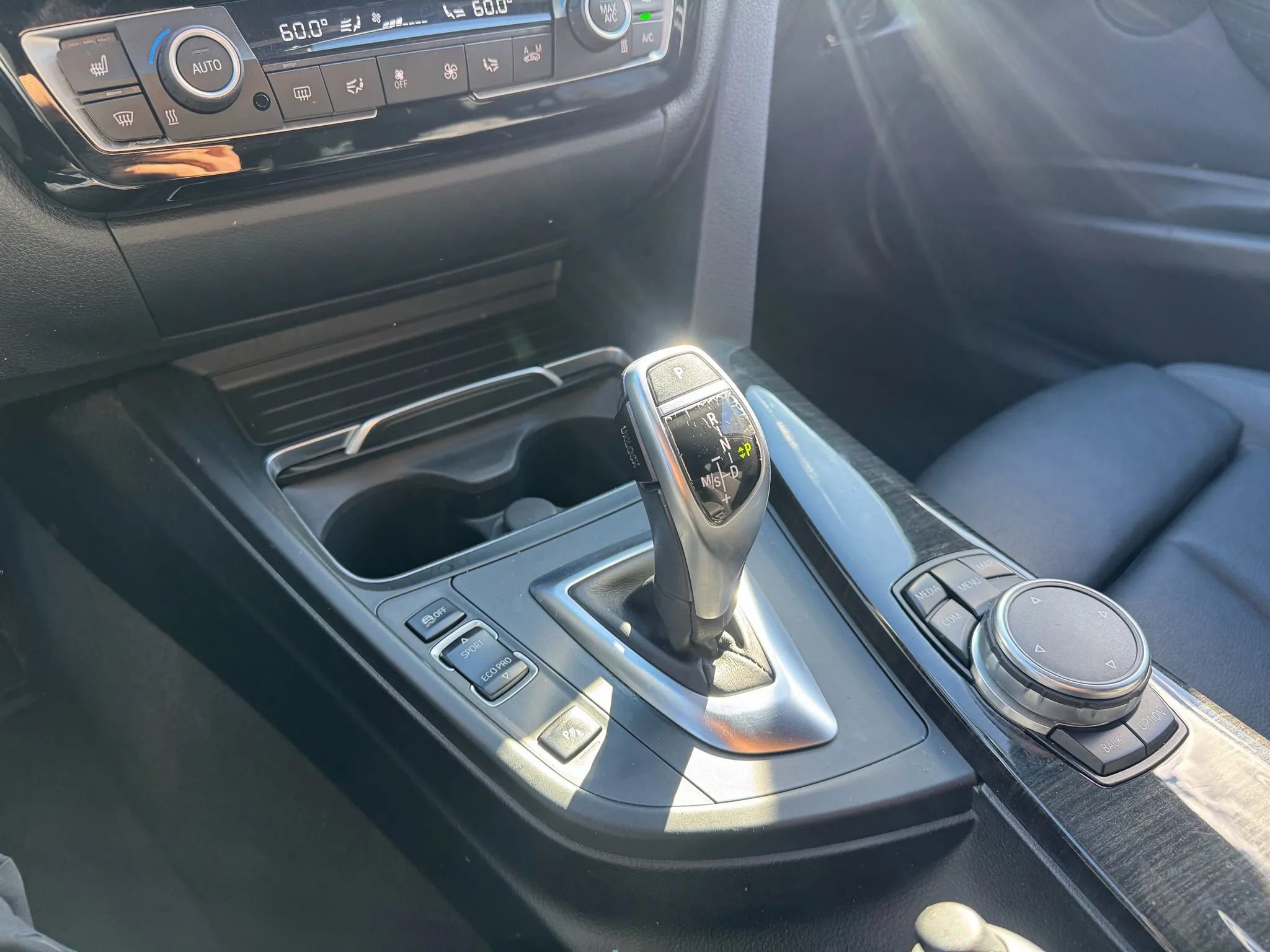 Used 2017 BMW 330i Sedan image 17