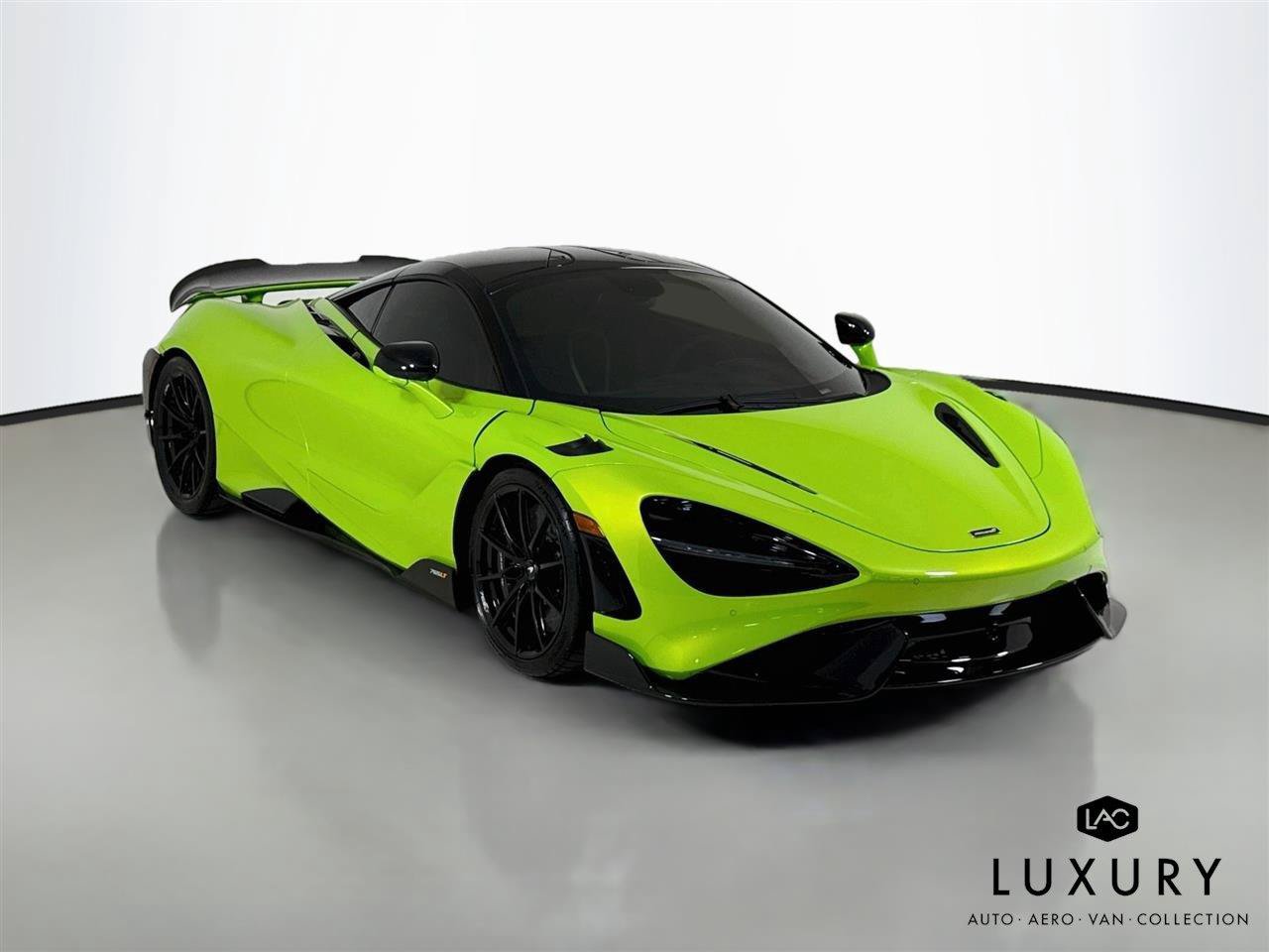 Used 2021 McLaren 765LT RWD image 3