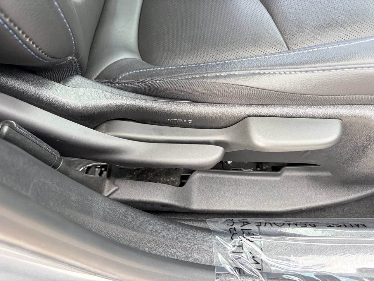 Used 2018 Chevrolet Volt LT w/ LT Driver Confidence Package FWD image 11