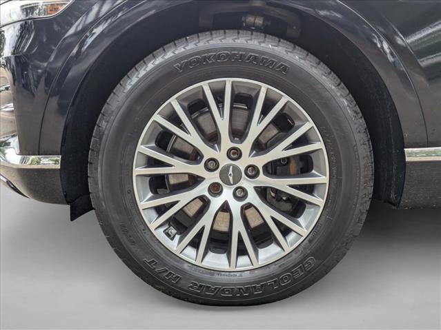 Used 2022 Genesis GV80 2.5T w/ Cargo Package image 23