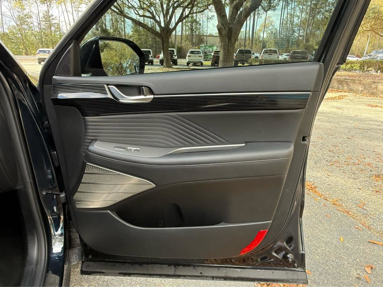 Used 2025 Hyundai Palisade Calligraphy FWD image 18