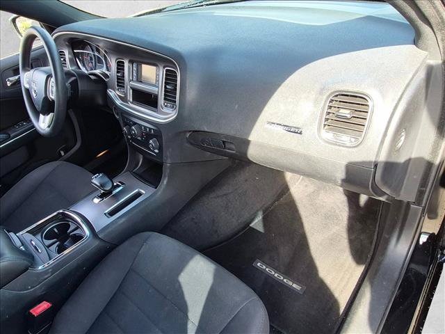 Used 2012 Dodge Charger SE RWD image 17