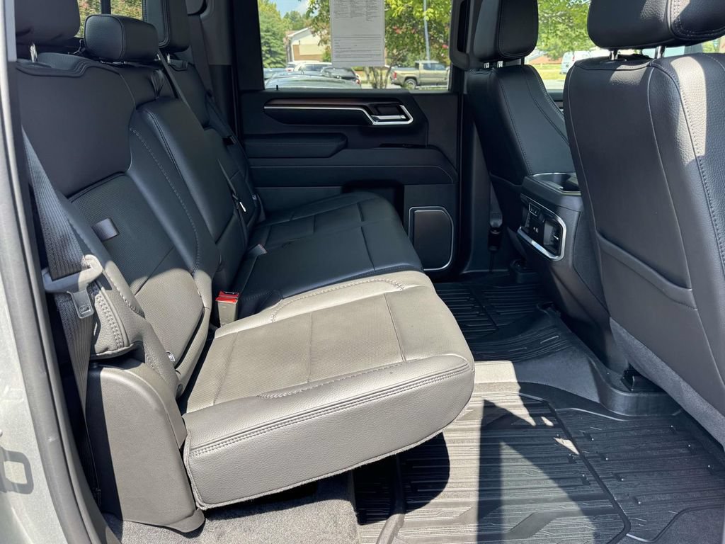 Used 2026 GMC Sierra 2500 Denali w/ Denali Reserve Package AWD/4WD image 15