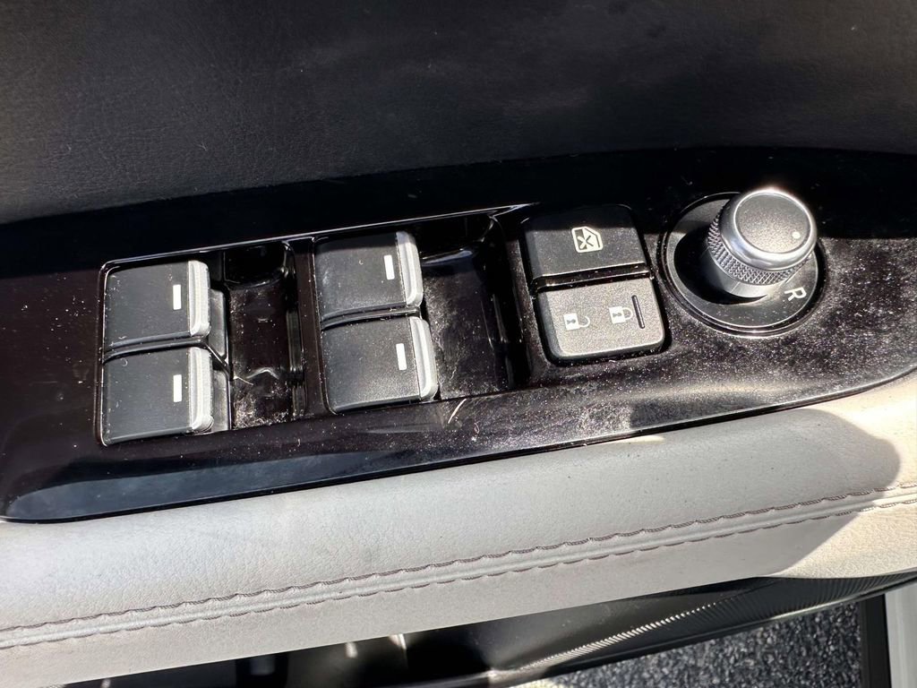 Used 2023 MAZDA CX-5 AWD 2.5 S w/ Premium Package image 9