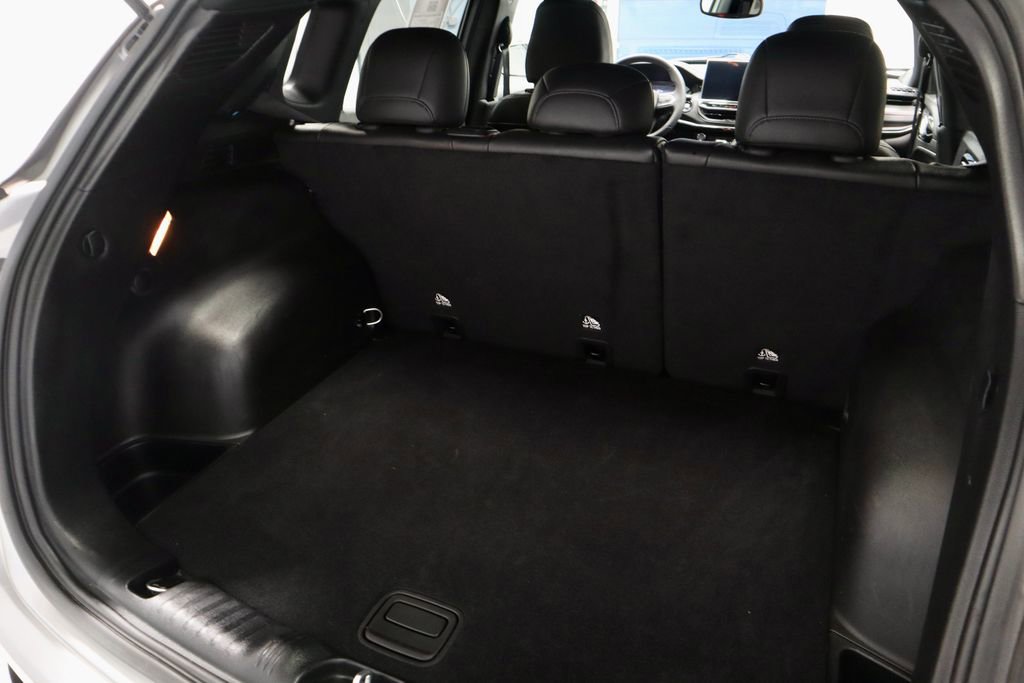 Used 2025 Jeep Compass Trailhawk AWD/4WD image 12