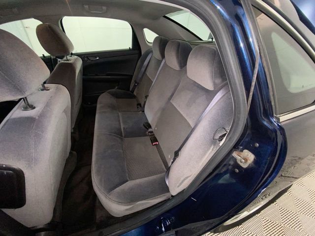 Used 2009 Chevrolet Impala LT FWD image 13