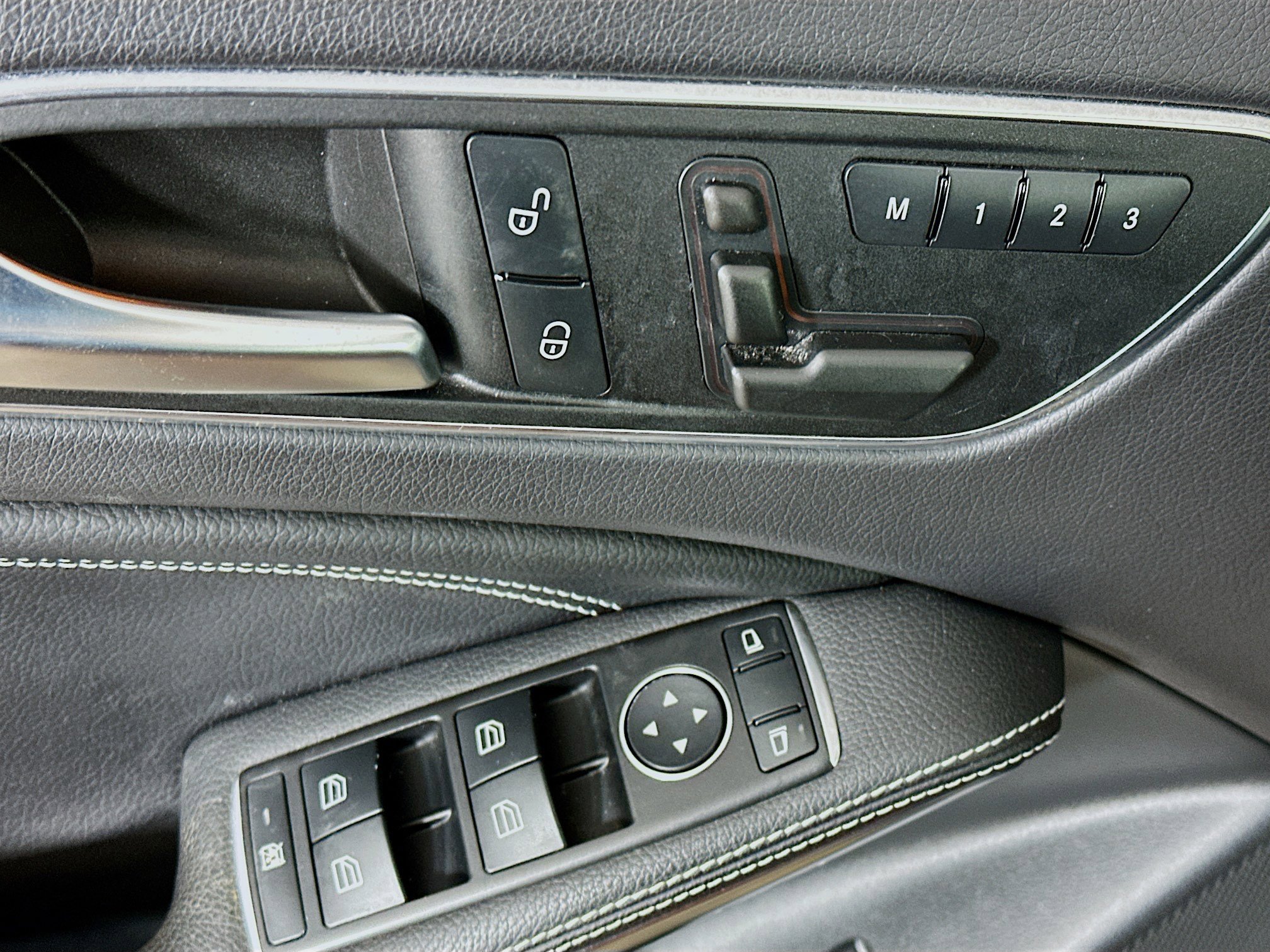 Used 2017 Mercedes-Benz GLA 250 4MATIC image 15