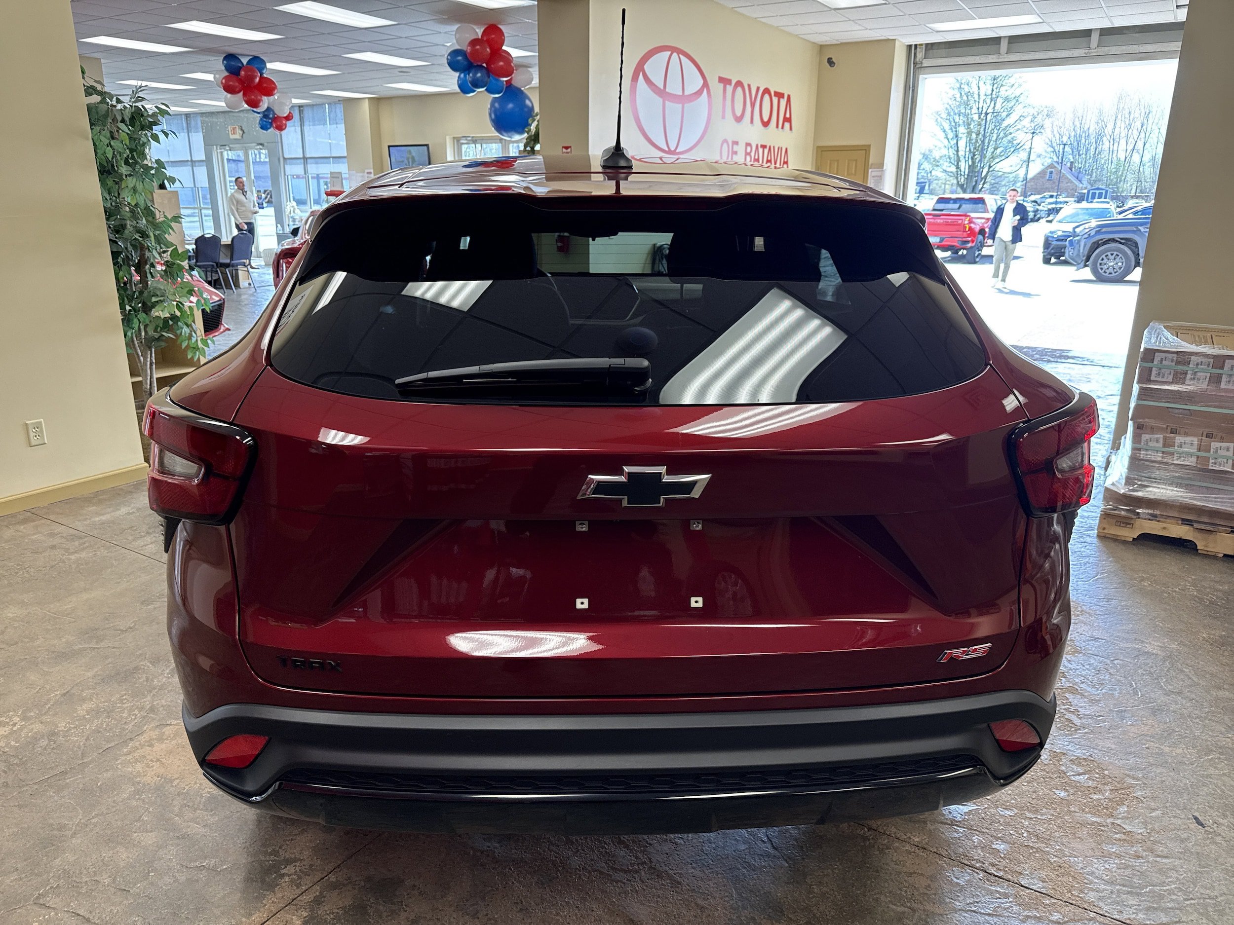 Used 2024 Chevrolet Trax RS FWD image 10
