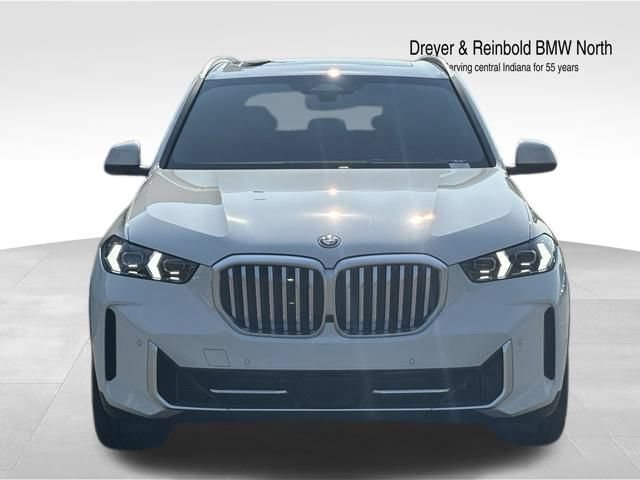 New 2026 BMW X5 xDrive50e w/ Premium Package AWD/4WD image 11