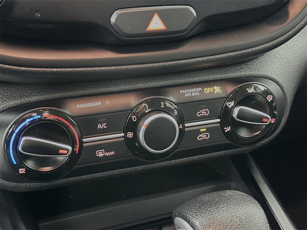 Used 2022 Kia Soul LX w/ Technology Package image 16