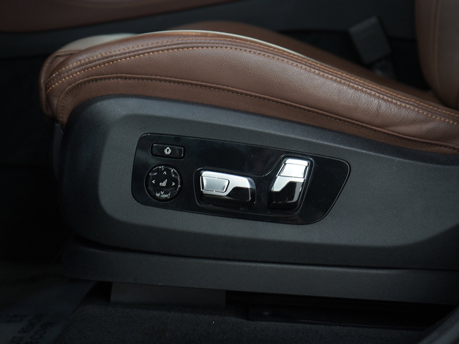 Used 2022 BMW X5 xDrive40i w/ Premium Package image 23