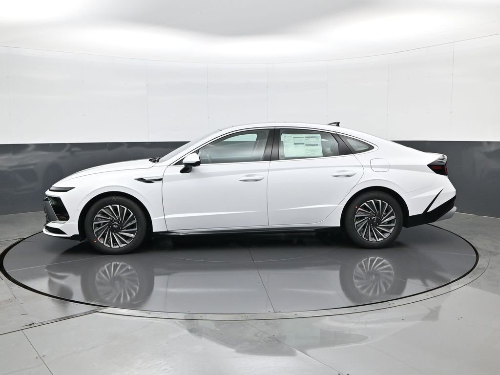 New 2026 Hyundai Sonata Limited FWD image 8