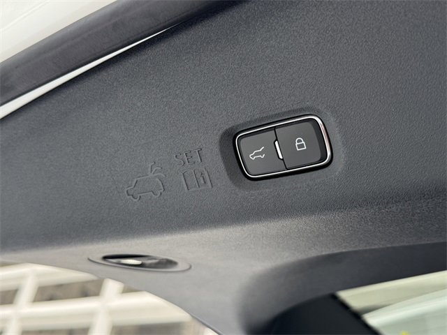 New 2025 Lincoln Navigator Black Label image 26