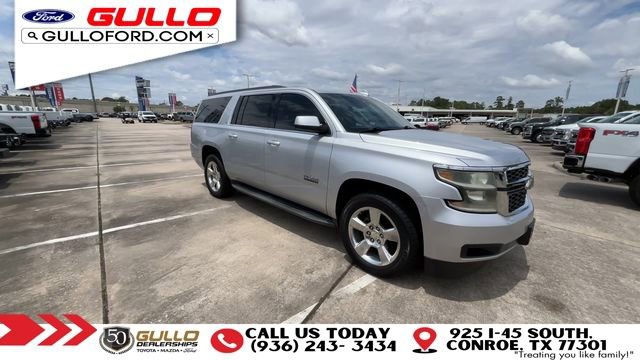 Used 2015 Chevrolet Suburban LT w/ Texas Edition RWD image 2