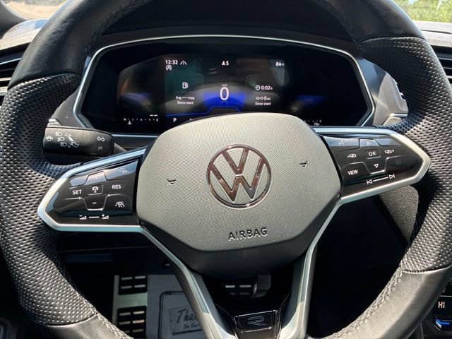 Used 2024 Volkswagen Tiguan SE R-Line AWD/4WD image 29