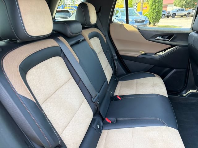Used 2025 Chevrolet Equinox ACTIV w/ Safety and Technology Package FWD image 28