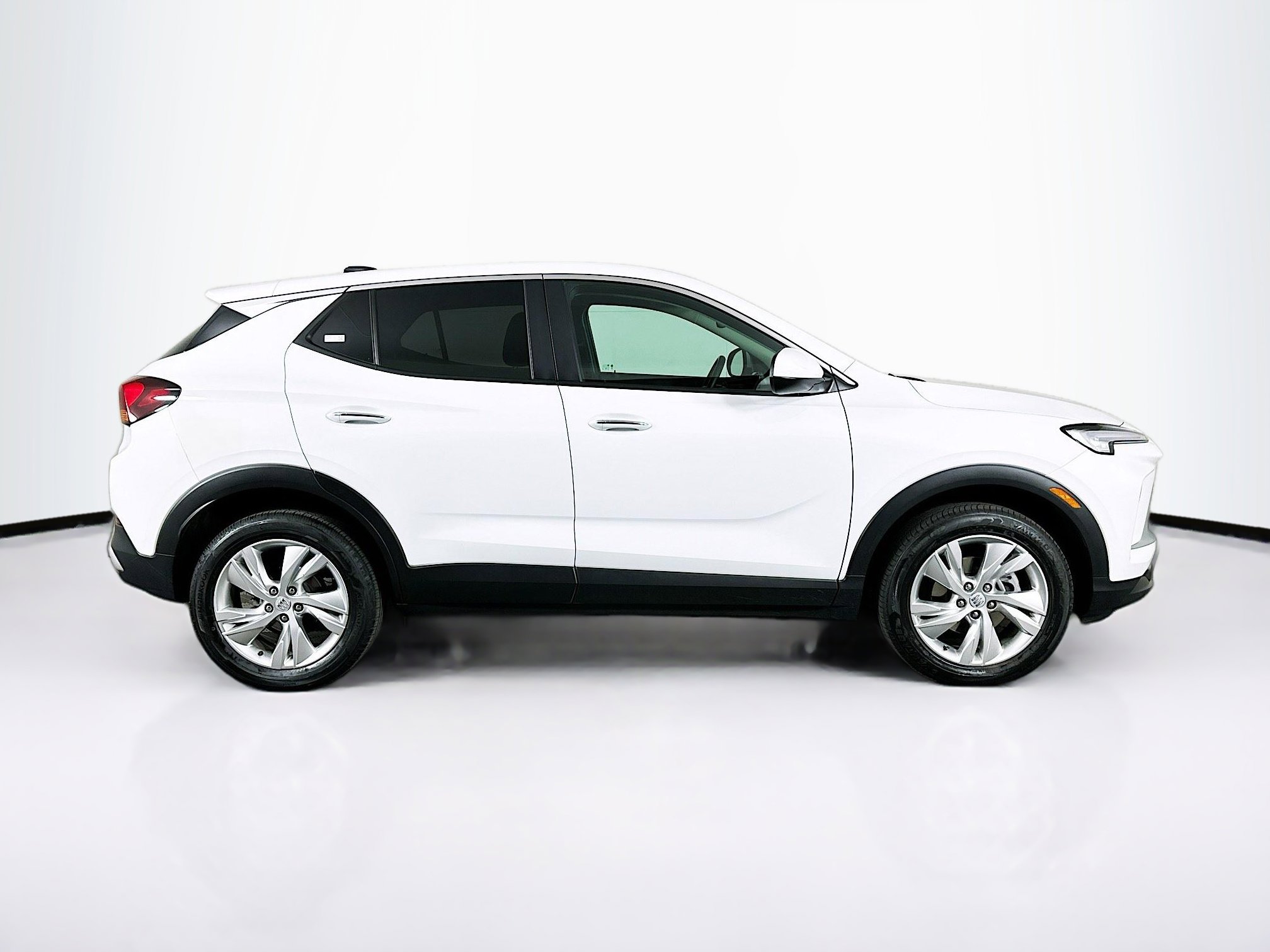 Used 2025 Buick Encore GX Preferred image 10