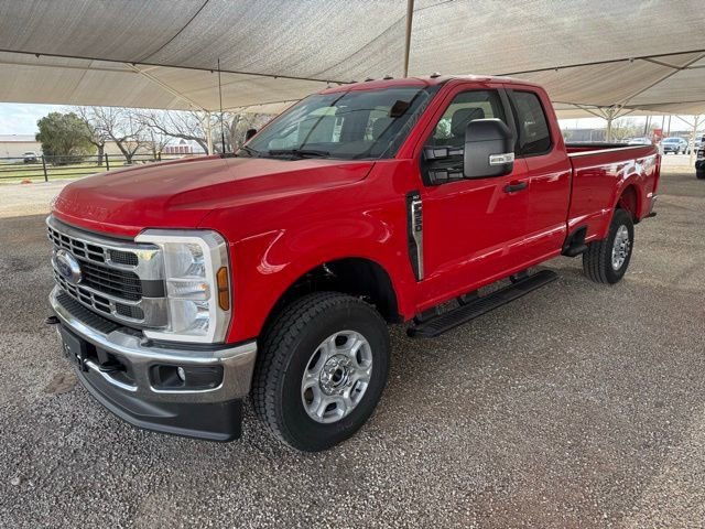 New 2026 Ford F350 XLT w/ FX4 Off-Road Package image 3