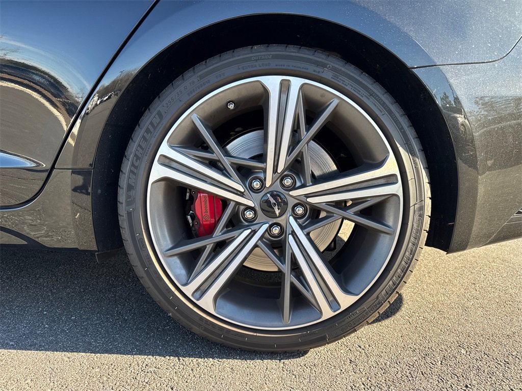 Used 2025 Genesis G70 2.5T w/ Sport Prestige Package image 19