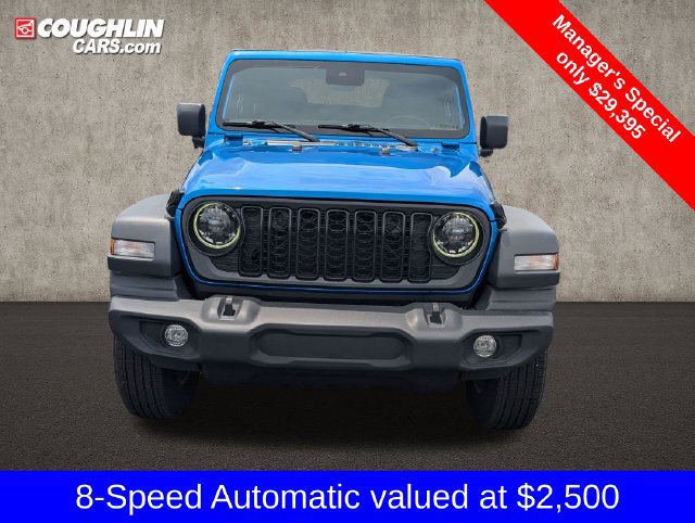 Used 2025 Jeep Wrangler Sport AWD/4WD image 2
