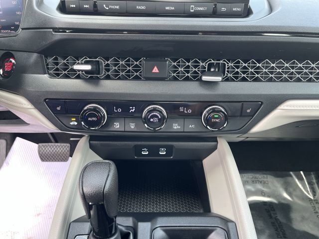 Used 2025 Honda Accord SE image 19