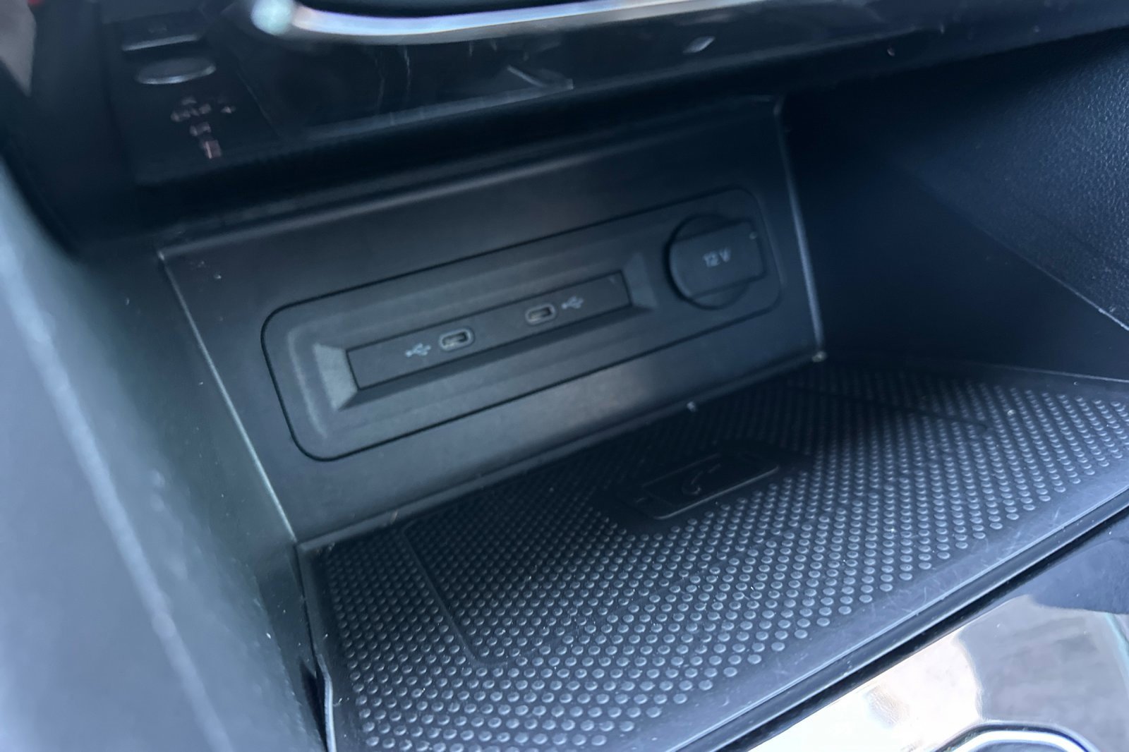 Used 2023 Volkswagen Atlas SEL image 31