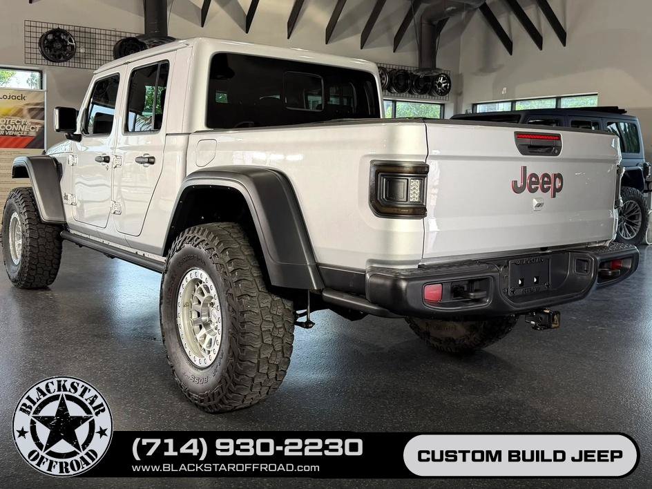 Used 2023 Jeep Gladiator Rubicon w/ Cold Weather Group AWD/4WD image 11