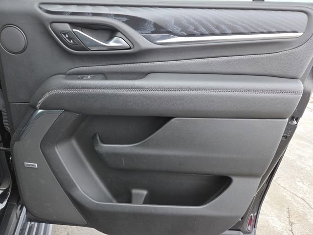 Used 2022 GMC Yukon XL Denali image 30