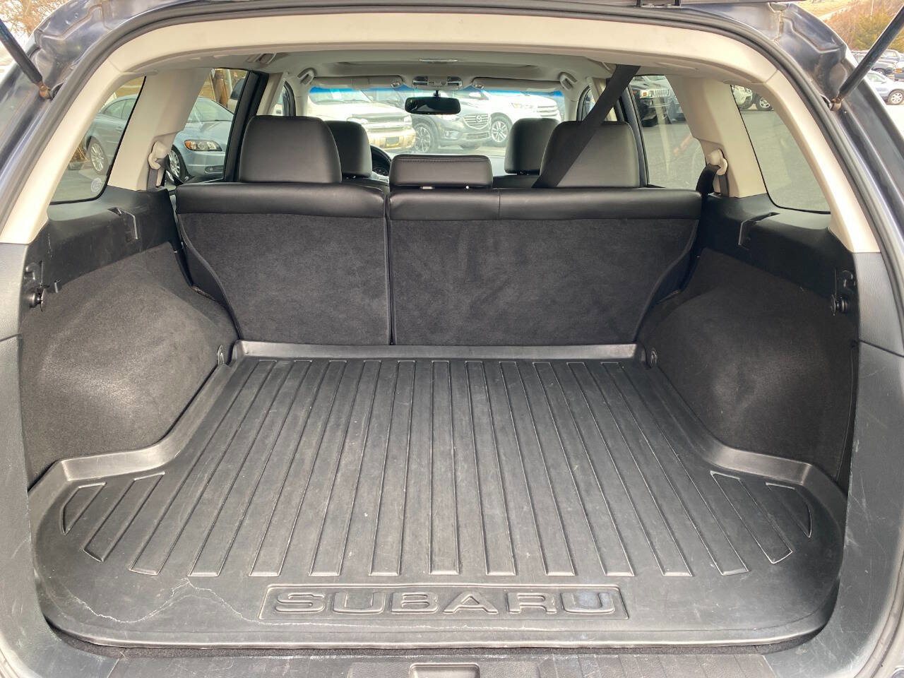 Used 2012 Subaru Outback 2.5i Limited image 25