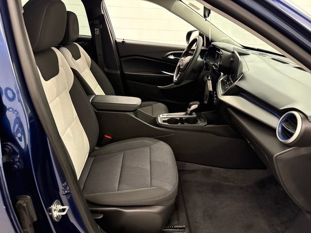 Certified 2024 Chevrolet Trax LS FWD image 25