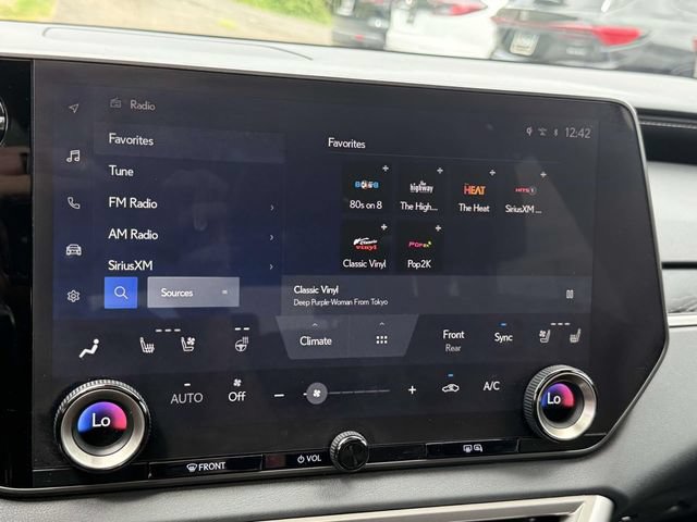 Used 2024 Lexus RX 350 Premium Plus w/ Convenience Package AWD/4WD image 15