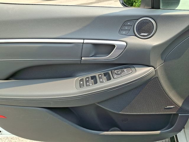 Used 2020 Hyundai Sonata Limited FWD image 14