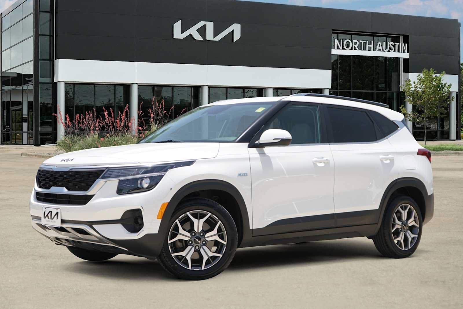 Certified 2022 Kia Seltos EX AWD/4WD image 1