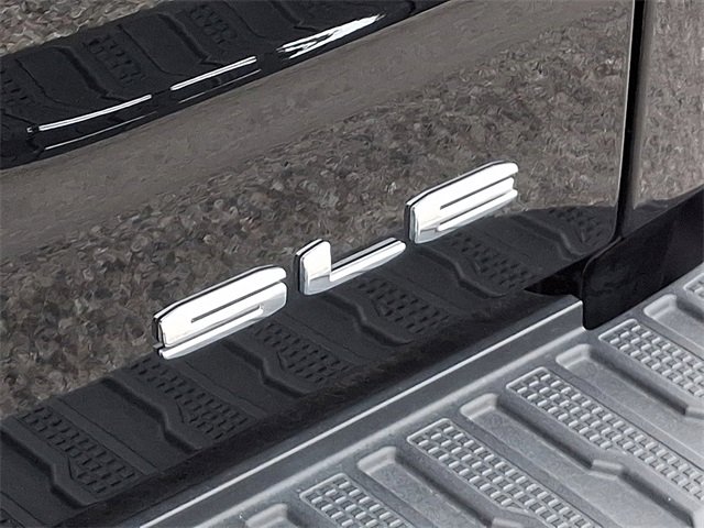 Used 2023 GMC Sierra 1500 SLE image 31