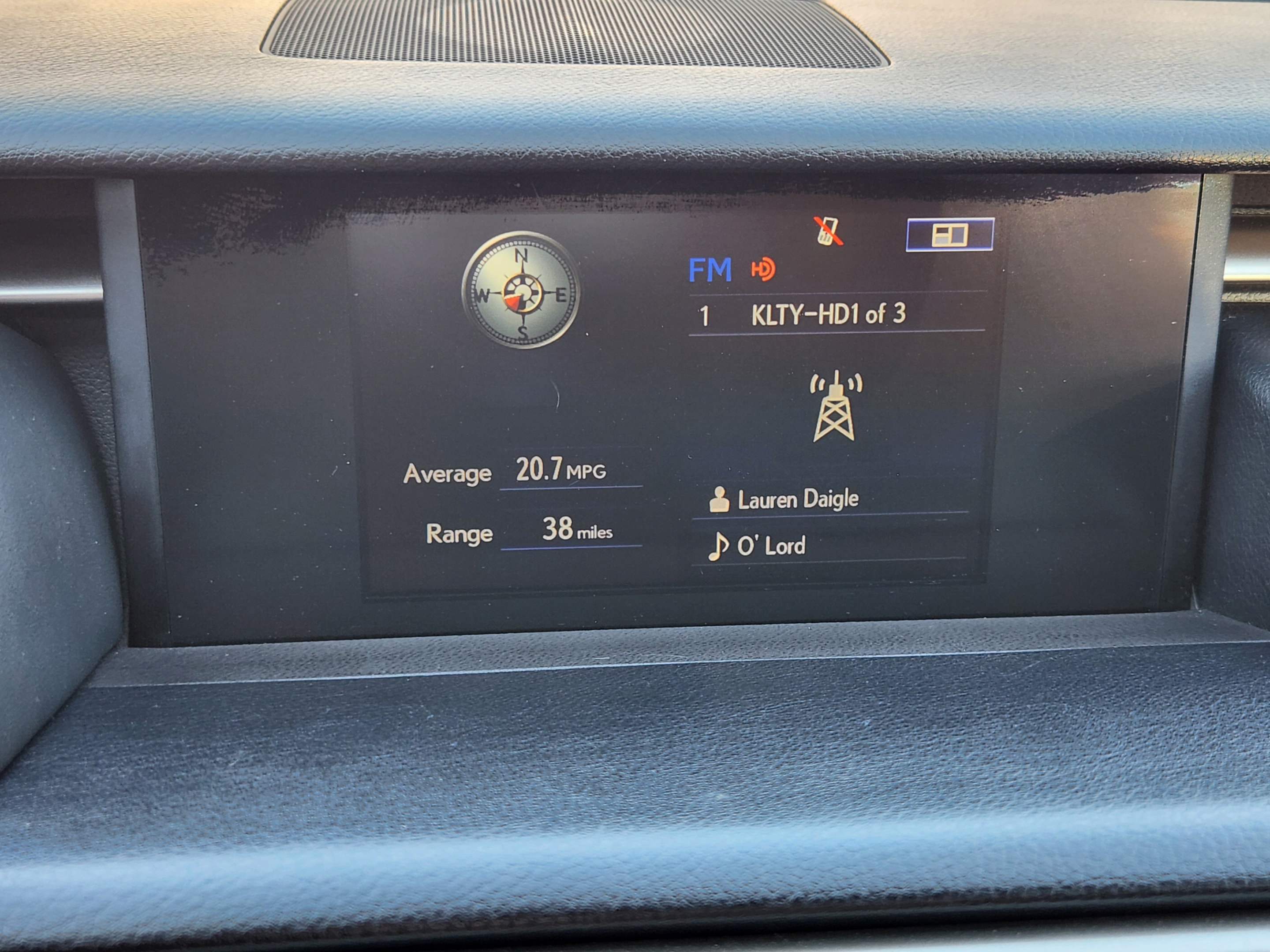 Used 2015 Lexus IS 250 w/ F-Sport Package RWD image 15