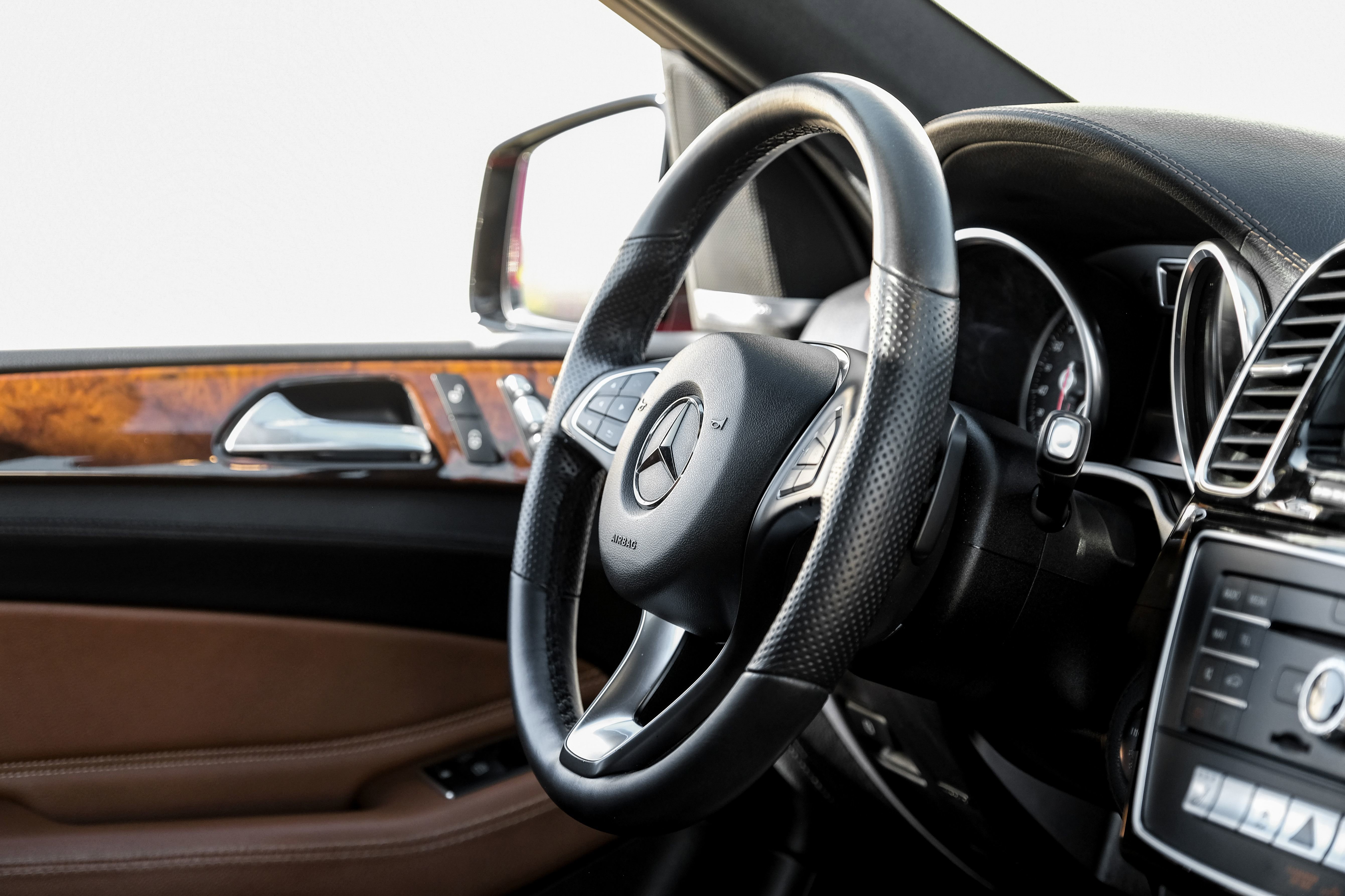 Used 2017 Mercedes-Benz GLE 400 4MATIC image 12