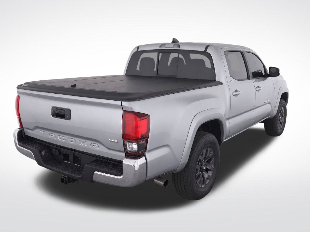 Used 2023 Toyota Tacoma SR5 RWD image 3