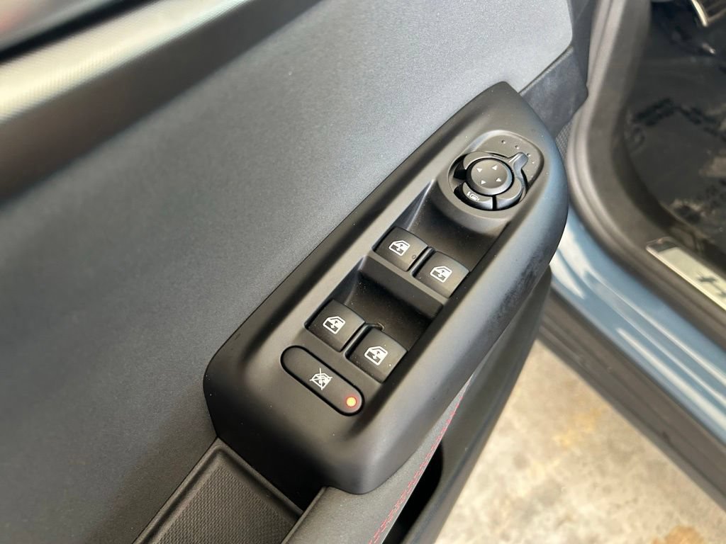Certified 2025 Dodge Hornet R/T AWD/4WD image 36