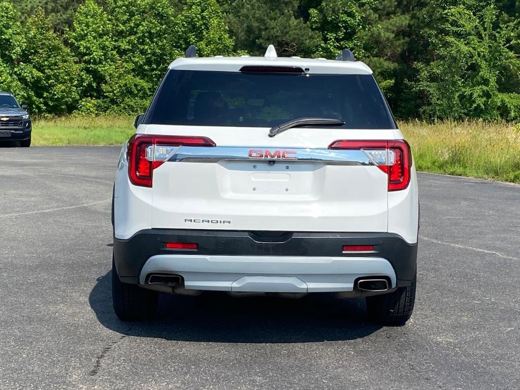 Used 2023 GMC Acadia SLT image 4