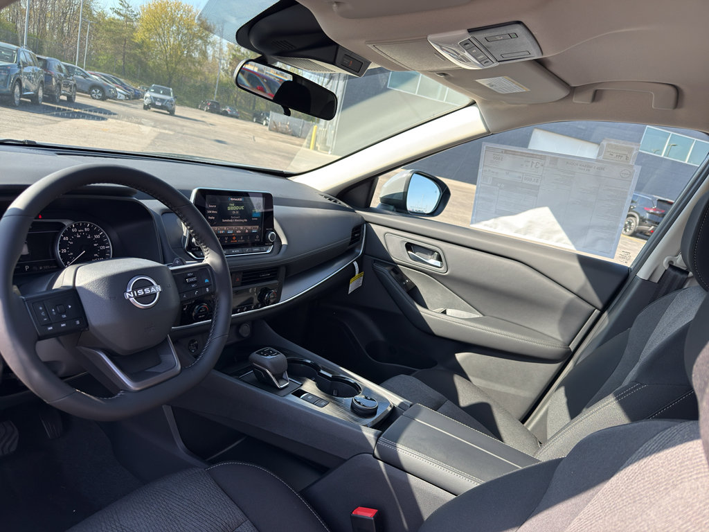 New 2026 Nissan Rogue SV AWD/4WD image 25
