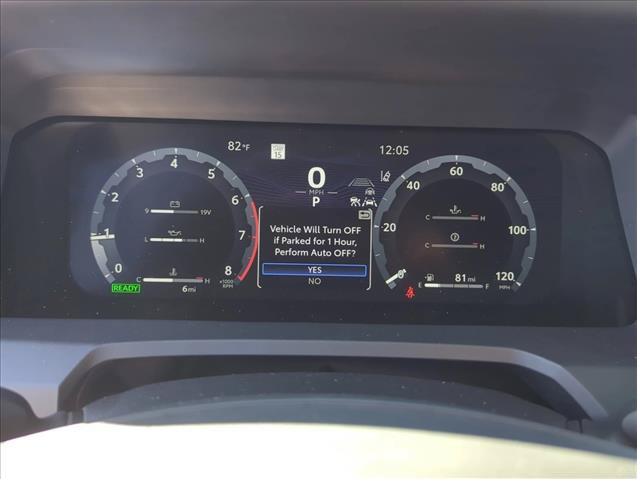 Certified 2025 Toyota Tacoma TRD Off-Road AWD/4WD image 18