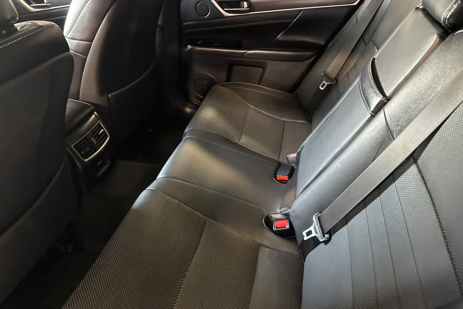 Used 2018 Lexus GS 350 F Sport RWD image 5