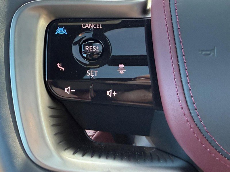 New 2025 INFINITI QX80 Autograph w/ Premium Cargo Package image 11