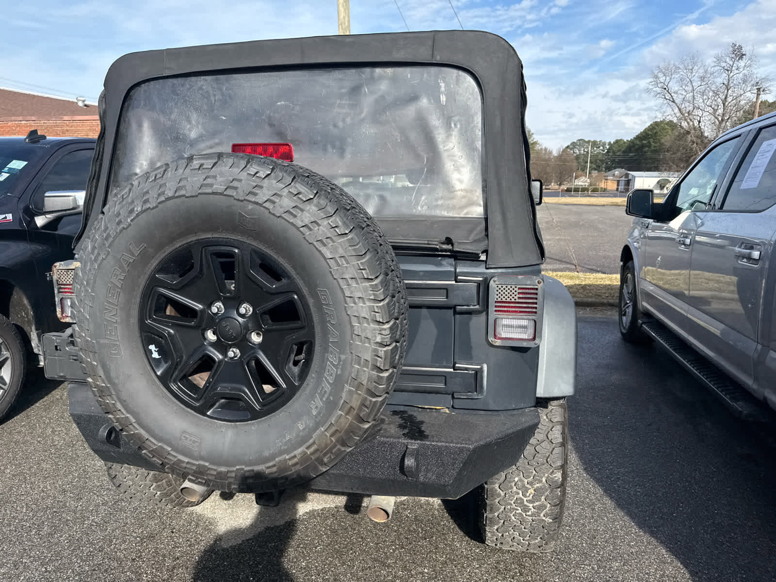 Used 2016 Jeep Wrangler Willys Wheeler image 24