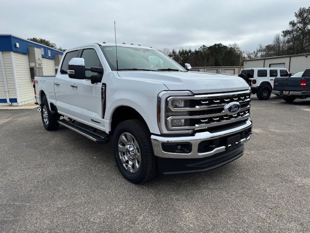 New 2026 Ford F250 Lariat w/ Chrome Package image 4