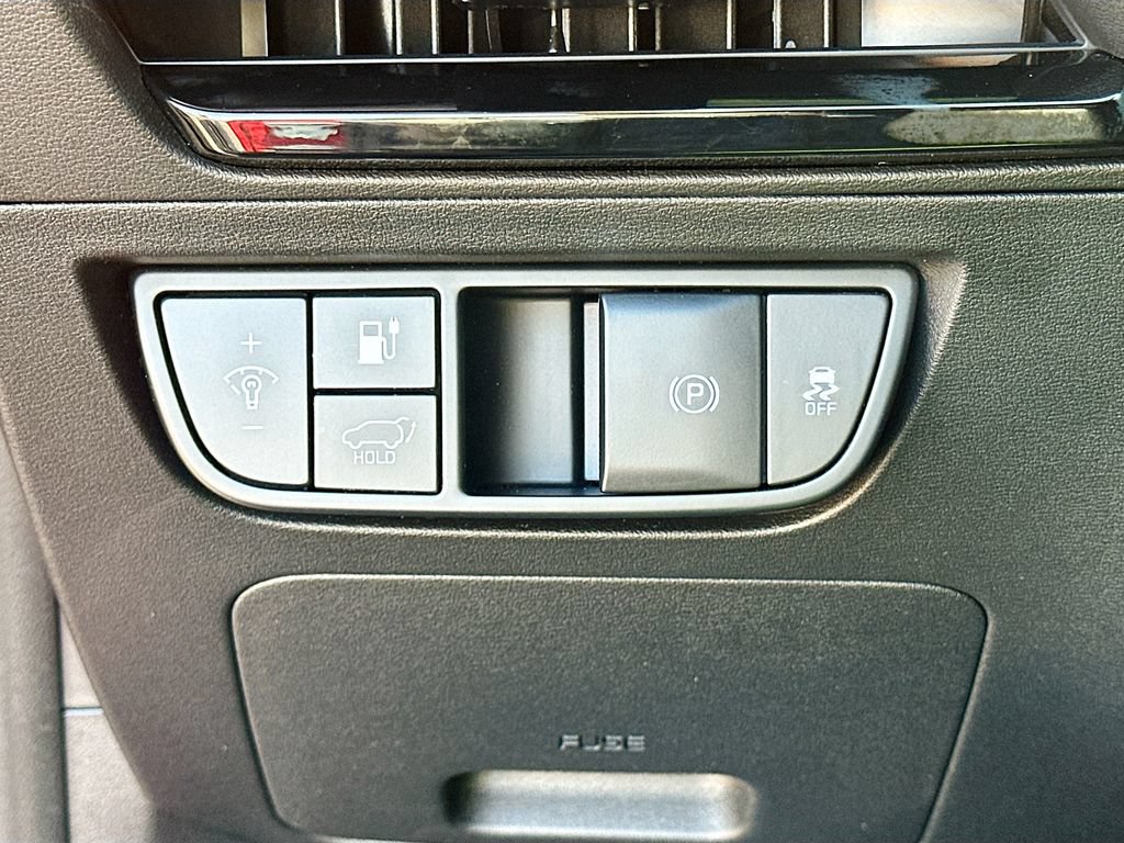 Certified 2023 Kia EV6 Wind w/ Wind Technology Package RWD image 10