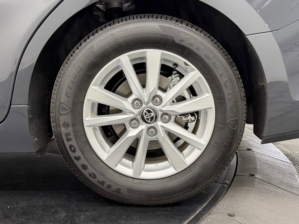 Used 2026 Toyota Camry LE image 14