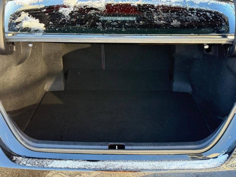 Used 2023 Toyota Camry XSE image 10