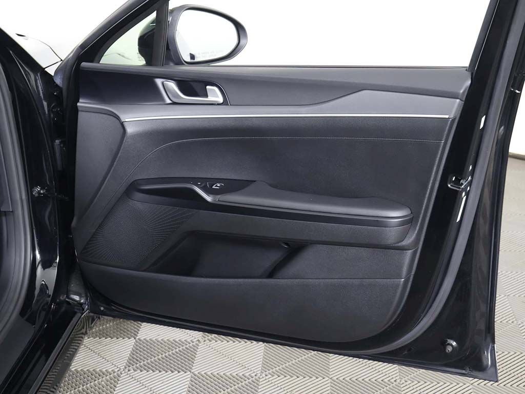 Used 2021 Kia K5 LX FWD image 21